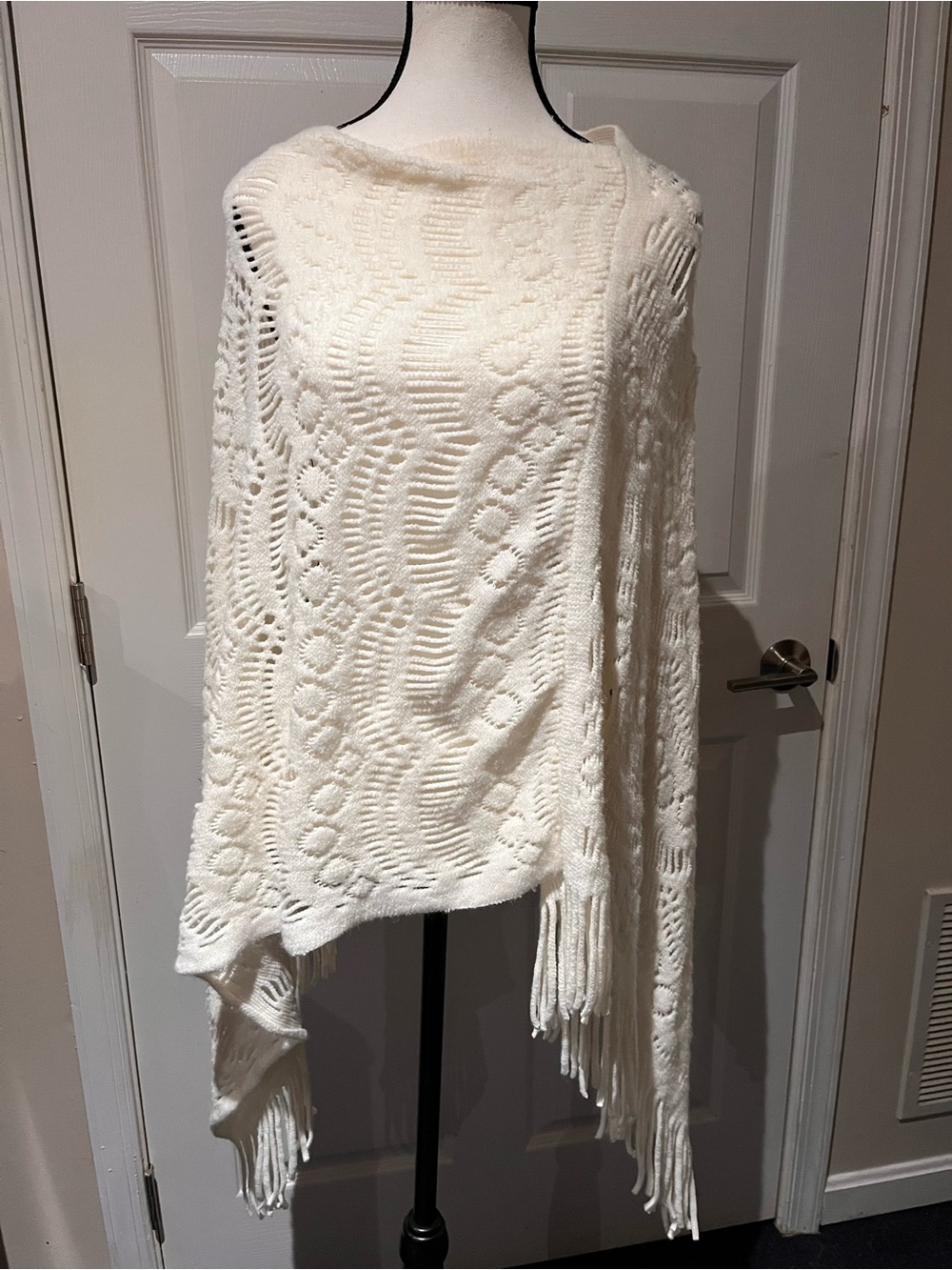 Cost Plus World Market Cream Cable Knit Fringe Wrap